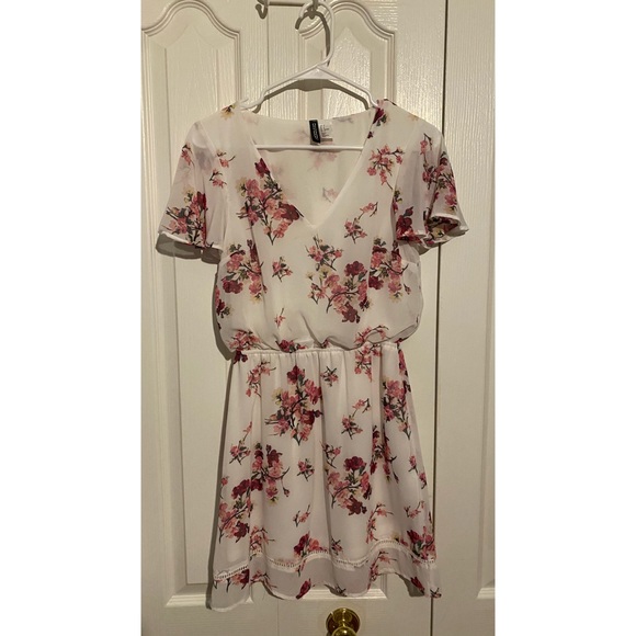 H&M Flower Print Dress - Picture 1 of 2
